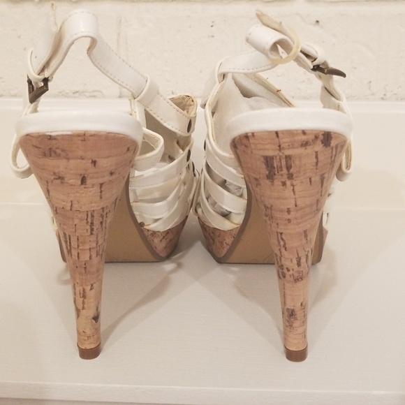 Breckelle's White Cork Heels - Picture 3 of 8